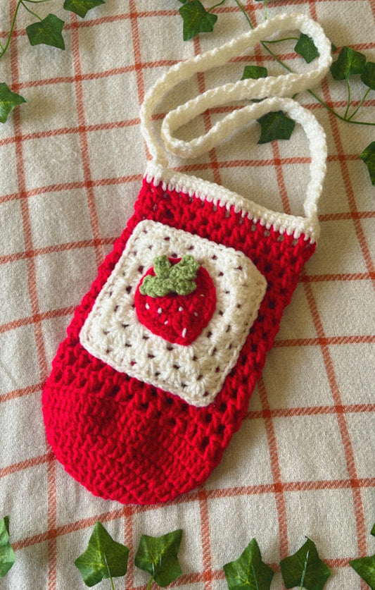 Strawberry Waterbottle Holder with Front Pocket | 40oz Waterbottle Sling